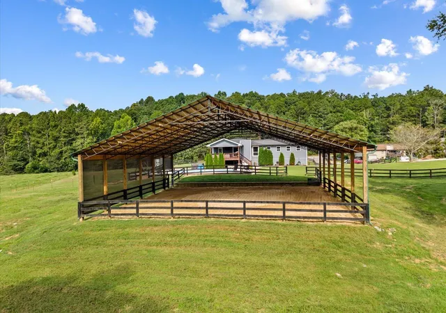 Photo 3 of Single family home for sale at 5704 Keith Rd, Ringgold, GA 30736 | MLS# 1539956 | Listing updated on 2026-09-03