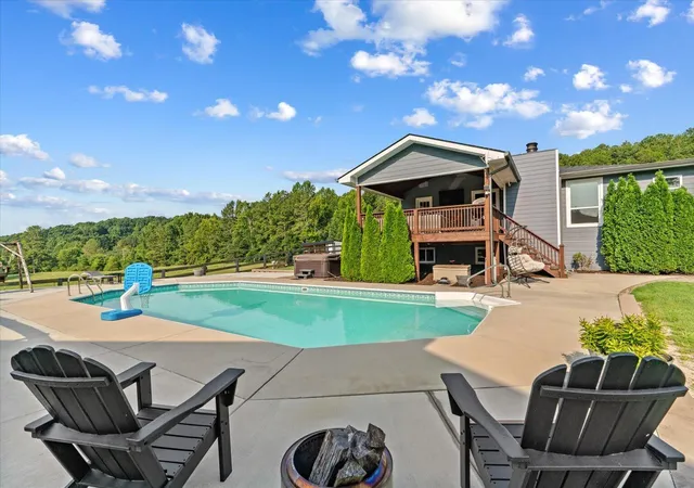 Photo 3 of Single family home for sale at 5704 Keith Rd, Ringgold, GA 30736 | MLS# 1539956 | Listing updated on 2026-09-03