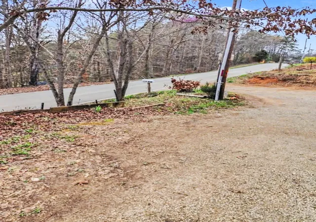3rd image of 434 Unicoi Church Rd, Tellico Plains, TN 37385 | MLS# 1541358