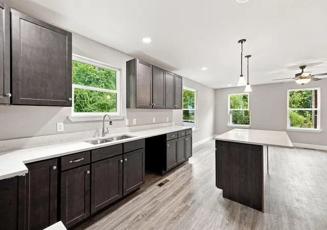 Photo 3 of Single family home for sale at 3010 Northway Ln, Chattanooga, TN 37406 | MLS# 1539563 | Listing updated on 2026-10-06