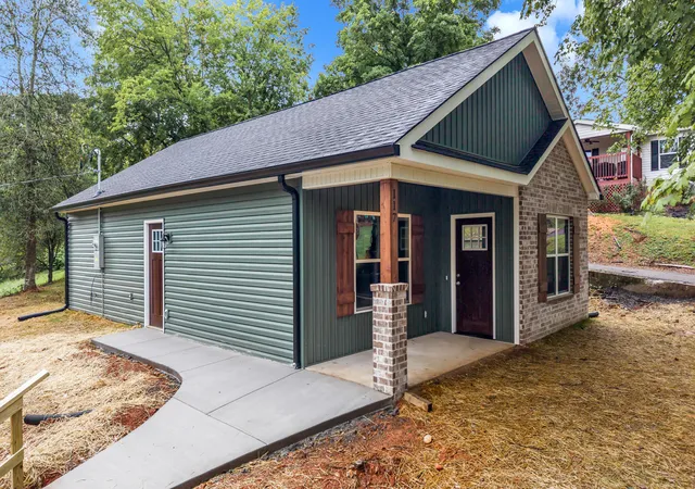 1st image of 117 Dunn Ln Ne, Charleston, TN 37310 | MLS# 1539570