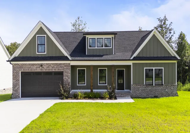 1st image of 125 Cascade Dr, Rossville, GA 30741 | MLS# 1539974