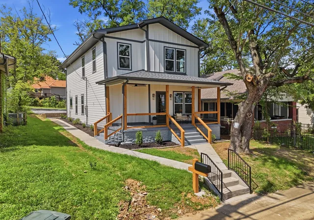 1st image of 1308 Duncan Ave, Chattanooga, TN 37404 | MLS# 1539685