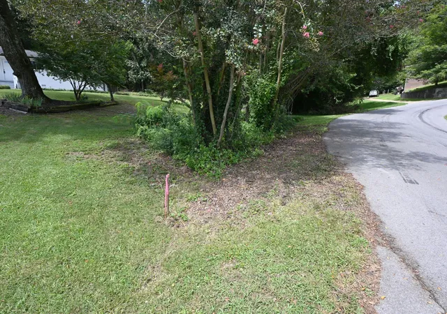 Photo 1 of Land for sale at 3538 Claremont Ave, Chattanooga, TN 37412 | MLS# 1540047 | Listing updated on 2026-09-17