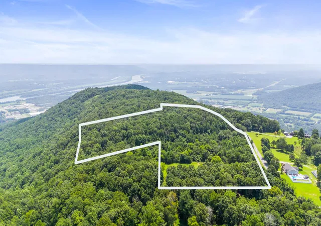 1st image of 0 Lodge Point Rd, South Pittsburg, TN 37380 | MLS# 1539750