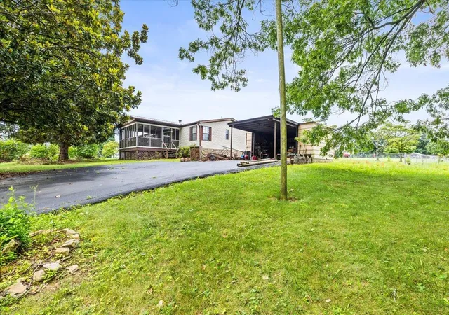 1st image of 156 Barker Cir, Signal Mountain, TN 37377 | MLS# 1539674