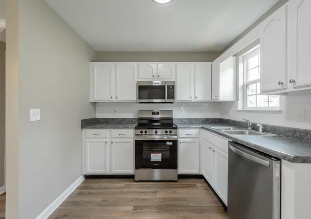 Photo 3 of Sale Pending at 380 Lookout Cir, Trenton, GA 30752 | MLS# 1539668 | Listing updated on 2026-08-01