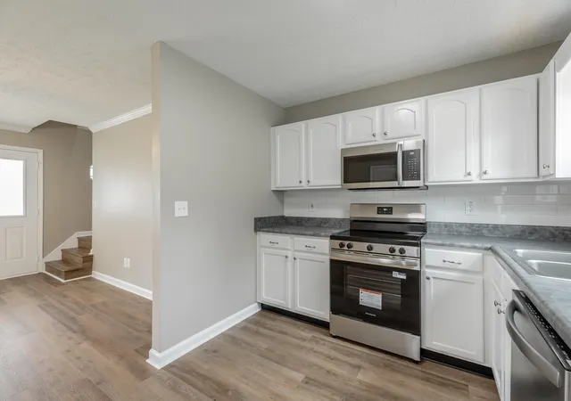 Photo 3 of Sale Pending at 380 Lookout Cir, Trenton, GA 30752 | MLS# 1539668 | Listing updated on 2026-08-01