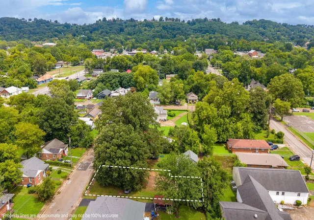 Photo 2 of Sale Pending at 1812 Rubio St, Chattanooga, TN 37406 | MLS# 1539696 | Listing updated on 2026-08-17