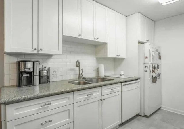 Photo 3 of Sale Pending at 900 Mountain Crk Rd #R324, Chattanooga, TN 37405 | MLS# 1539709 | Listing updated on 2026-08-12