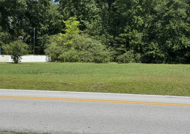Photo 2 of Sale Pending at 4824 Swan Rd, Chattanooga, TN 37416 | MLS# 1539772 | Listing updated on 2026-08-05