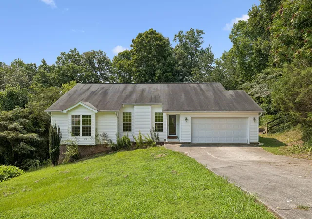 Photo 1 of Sale Pending at 6220 Pine Marr Dr, Hixson, TN 37343 | MLS# 1539767 | Listing updated on 2026-08-17