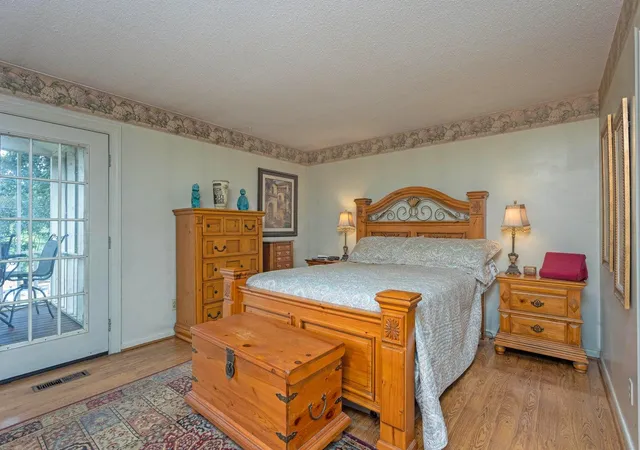 Photo 3 of Single family home for sale at 2101 Crown Ct Ln, Chattanooga, TN 37421 | MLS# 1539734 | Listing updated on 2026-09-24