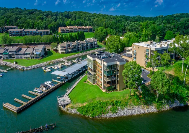 Photo 43 of Condo for sale at 4346 Lakeshore Ln #204, Chattanooga, TN 37415 | MLS# 1539850 | Listing updated on 2026-08-28