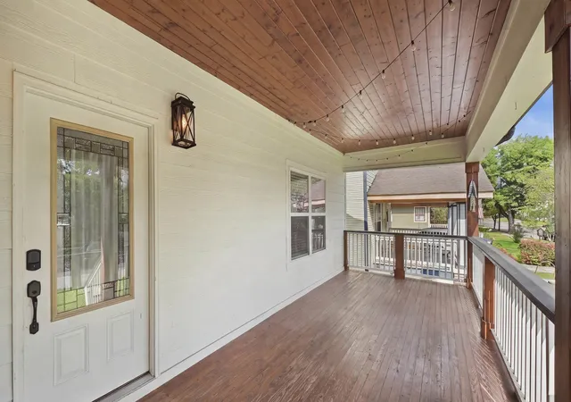 Photo 3 of Single family home for sale at 1516 Union Ave, Chattanooga, TN 37404 | MLS# 1539751 | Listing updated on 2026-10-05