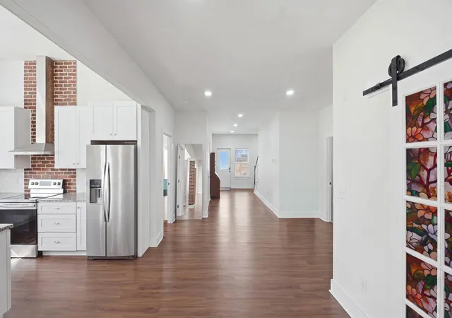 Photo 3 of Single family home for sale at 1516 Union Ave, Chattanooga, TN 37404 | MLS# 1539751 | Listing updated on 2026-10-05
