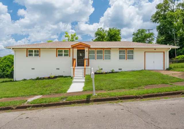 Single family home for sale at 4116 Grand Ave, Chattanooga, TN 37410 | MLS# 1539876