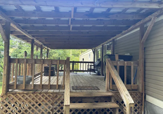 Photo 3 of Sale Pending at 854 Ponderosa Dr, Soddy Daisy, TN 37379 | MLS# 1540081 | Listing updated on 2026-09-02