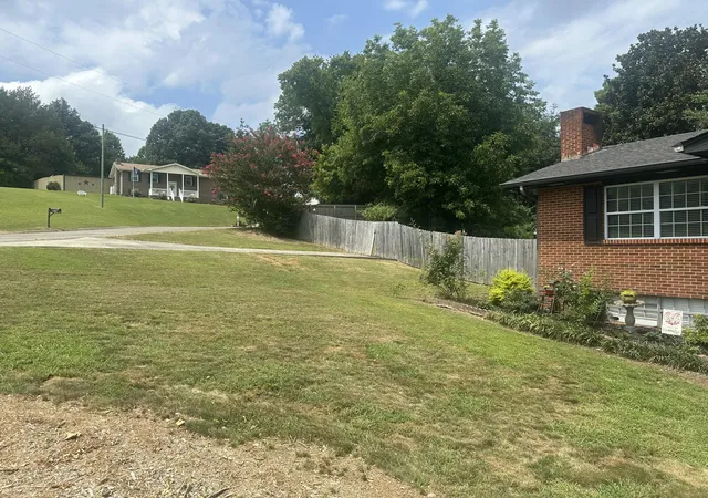 Photo 2 of Single family home for sale at 25 Talley Ln, Rossville, GA 30741 | MLS# 1539837 | Listing updated on 2026-08-26