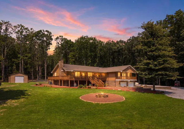 2nd image of 274 Greenwood Ln, Pikeville, TN 37367 | MLS# 1539864