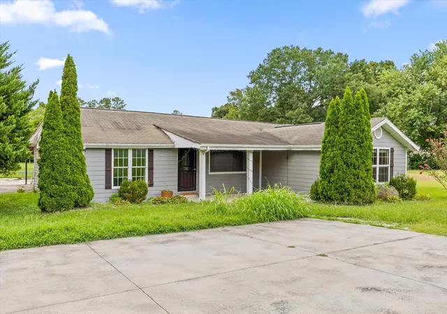 Photo 3 of Single family home for sale at 1509 Morris Hl Rd, Chattanooga, TN 37421 | MLS# 1540103 | Listing updated on 2026-09-24