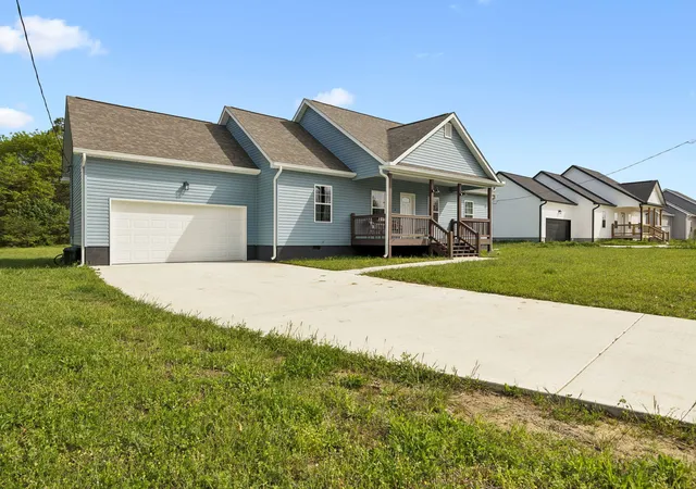 Photo 2 of Single family home for sale at 920 Michaels Rd, Trenton, GA 30752 | MLS# 1539859 | Listing updated on 2026-08-31