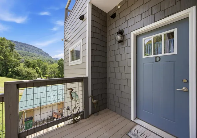 1st image of 21808 River Canyon Rd #D, Chattanooga, TN 37405 | MLS# 1540486
