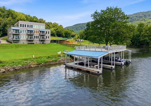2nd image of 21808 River Canyon Rd #D, Chattanooga, TN 37405 | MLS# 1540486