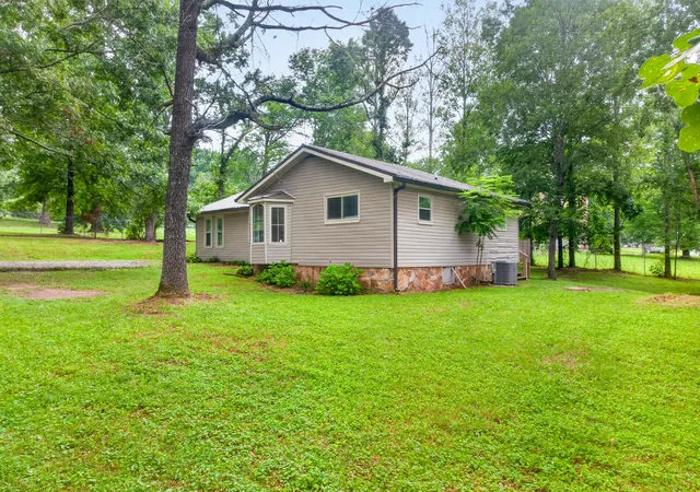 Photo 3 of Single family home for sale at 89 Alexander Way, Lookout Mountain, GA 30750 | MLS# 1539971 | Listing updated on 2026-09-14