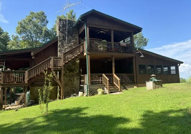 Photo 4 of Single family home for sale at 863 Porch Rock Rd, Pikeville, TN 37367 | MLS# 1539913 | Listing updated on 2026-09-10