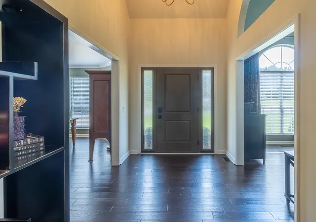 Photo 2 of Single family home for sale at 8630 Georgetown Tr Ln, Chattanooga, TN 37421 | MLS# 1540371 | Listing updated on 2026-09-04