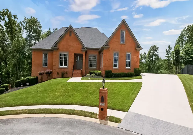 Photo 3 of Single family home for sale at 8625 Dayflower Dr, Ooltewah, TN 37363 | MLS# 1540008 | Listing updated on 2026-08-04