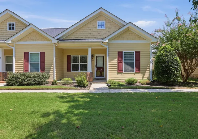 1st image of 731 Callaway Ct, Chattanooga, TN 37421 | MLS# 1540179
