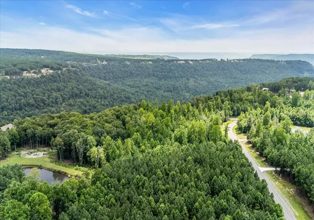 2nd image of 3685 Crockett Pt #Jf141, Jasper, TN 37347 | MLS# 1540417