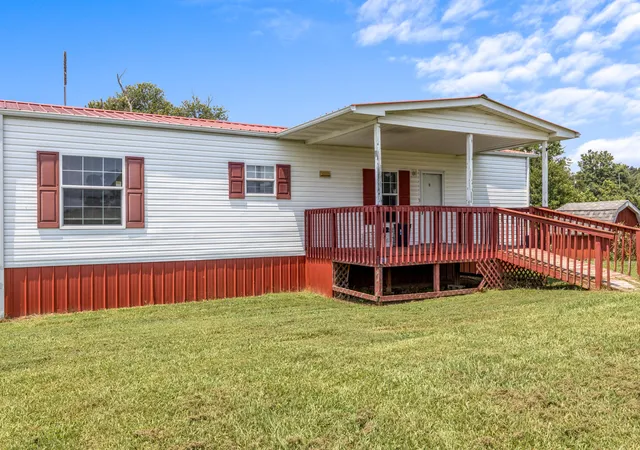 2nd image of 238 Burdett Rd, Sweetwater, TN 37874 | MLS# 1540944