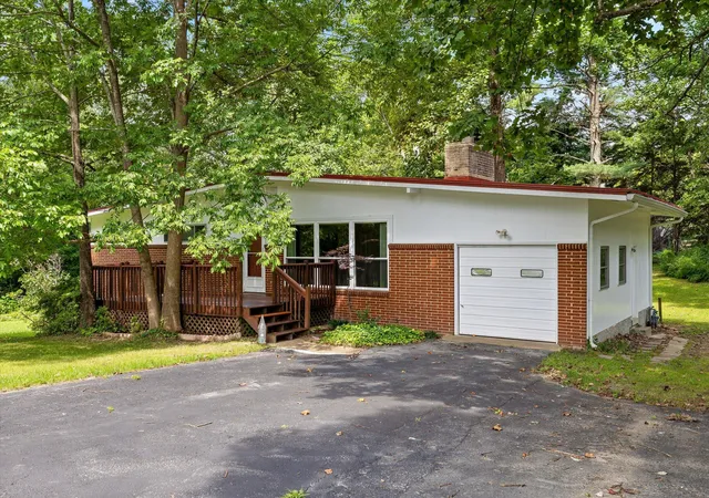 1st image of 797 Cherokee Ln, Signal Mountain, TN 37377 | MLS# 1540463