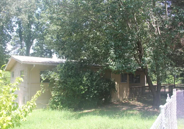 Photo 2 of Single family home for sale at 11 Gail Cir, Rossville, GA 30741 | MLS# 1540932 | Listing updated on 2026-08-16