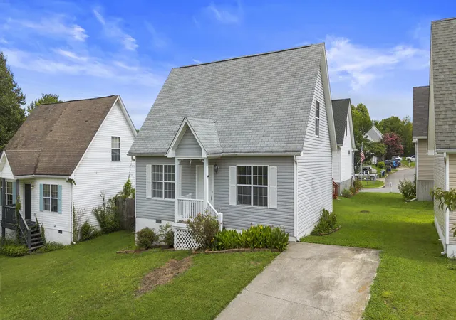 Photo 4 of Single family home for sale at 1385 21st Street SE, Cleveland, TN 37311 | MLS# 1540010 | Listing updated on 2026-09-09