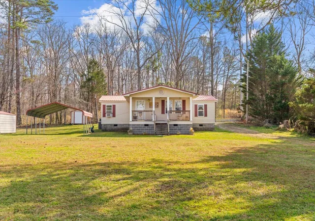 Photo 3 of Single family home for sale at 3957 Lodge Rd, Rocky Face, GA 30740 | MLS# 1540020 | Listing updated on 2026-08-04