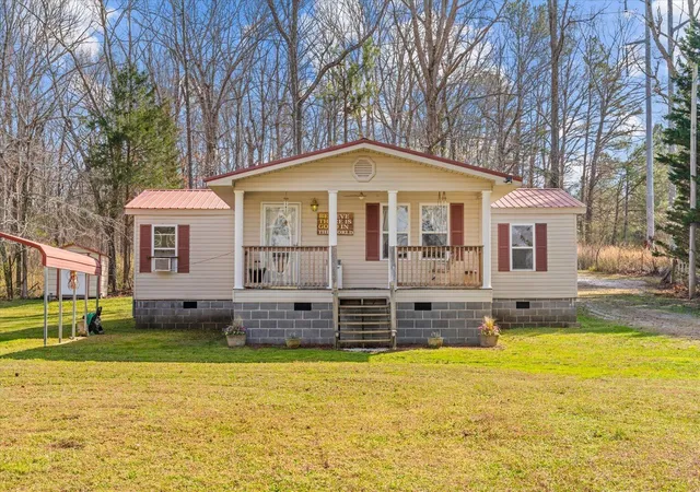 Photo 4 of Single family home for sale at 3957 Lodge Rd, Rocky Face, GA 30740 | MLS# 1540020 | Listing updated on 2026-08-04