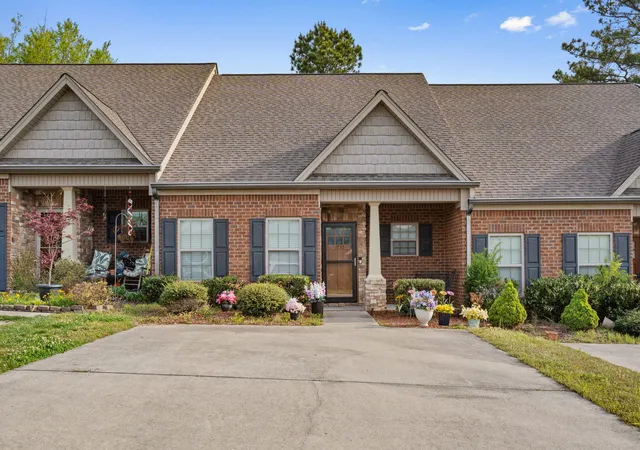 Photo 2 of Sale Pending at 1735 Stonebriar Dr Ne, Cleveland, TN 37312 | MLS# 1540025 | Listing updated on 2026-08-19
