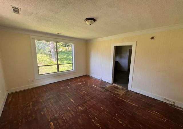 Photo 1 of Single family home for sale at 810 S Chattanooga St, La Fayette, GA 30728 | MLS# 1540045 | Listing updated on 2026-09-18