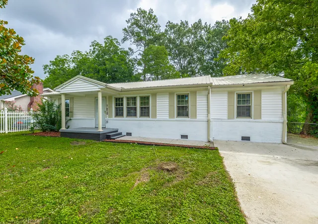 1st image of 1610 Heather St, Chattanooga, TN 37412 | MLS# 1540080
