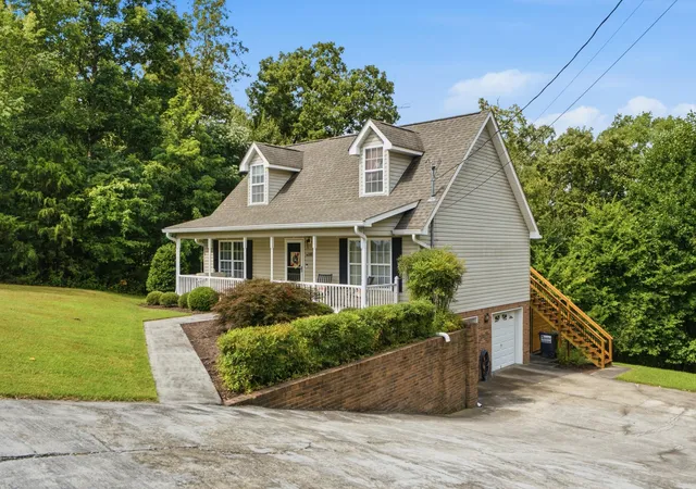 Photo 2 of Sale Pending at 149 Elm Dr, Ringgold, GA 30736 | MLS# 1540056 | Listing updated on 2026-09-02