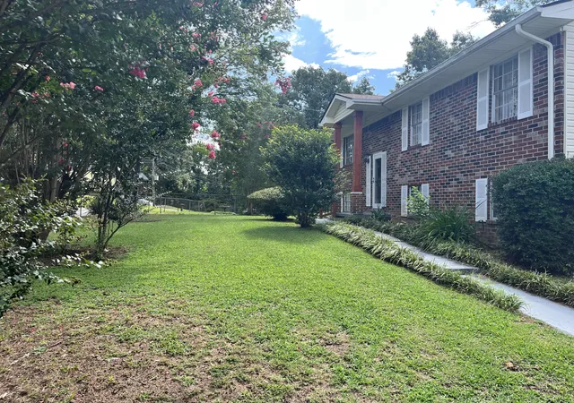 Photo 3 of Sale Pending at 3565 Timber Hl Dr Se, Cleveland, TN 37323 | MLS# 1540092 | Listing updated on 2026-09-18