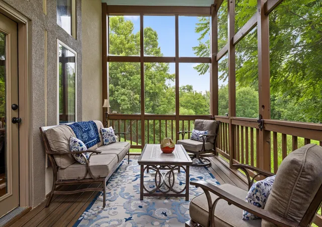 Photo 2 of Townhouse for sale at 9934 Cattails Meadow Ln, Ooltewah, TN 37363 | MLS# 1540148 | Listing updated on 2026-10-01