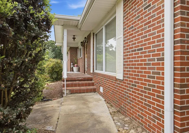 5th image of 6549 Lakeshore Pkwy, Chattanooga, TN 37416 | MLS# 1540171