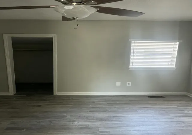 Photo 2 of Single family home for sale at 1725 Newton St, Chattanooga, TN 37406 | MLS# 1540427 | Listing updated on 2026-08-25
