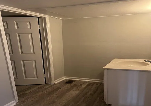 Photo 3 of Single family home for sale at 1725 Newton St, Chattanooga, TN 37406 | MLS# 1540427 | Listing updated on 2026-09-21
