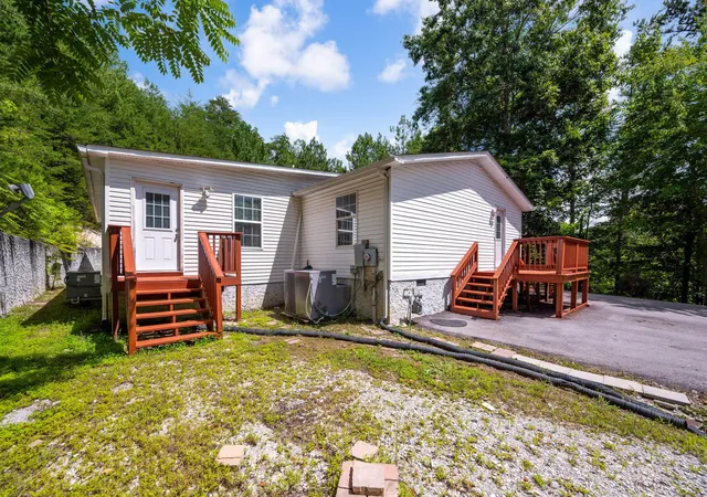 Photo 3 of Single family home for sale at 288 Five Points Rd, Dayton, TN 37321 | MLS# 1540162 | Listing updated on 2026-08-05